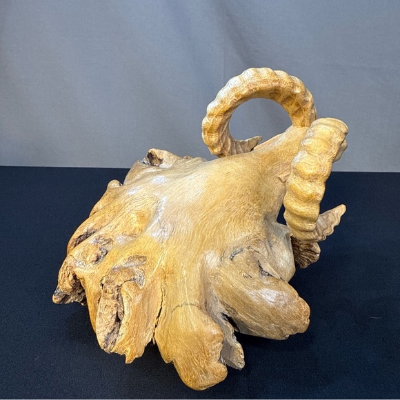 Vintage Handcrafted Burl Wood Ram Sculpture - Picture 5 of 10